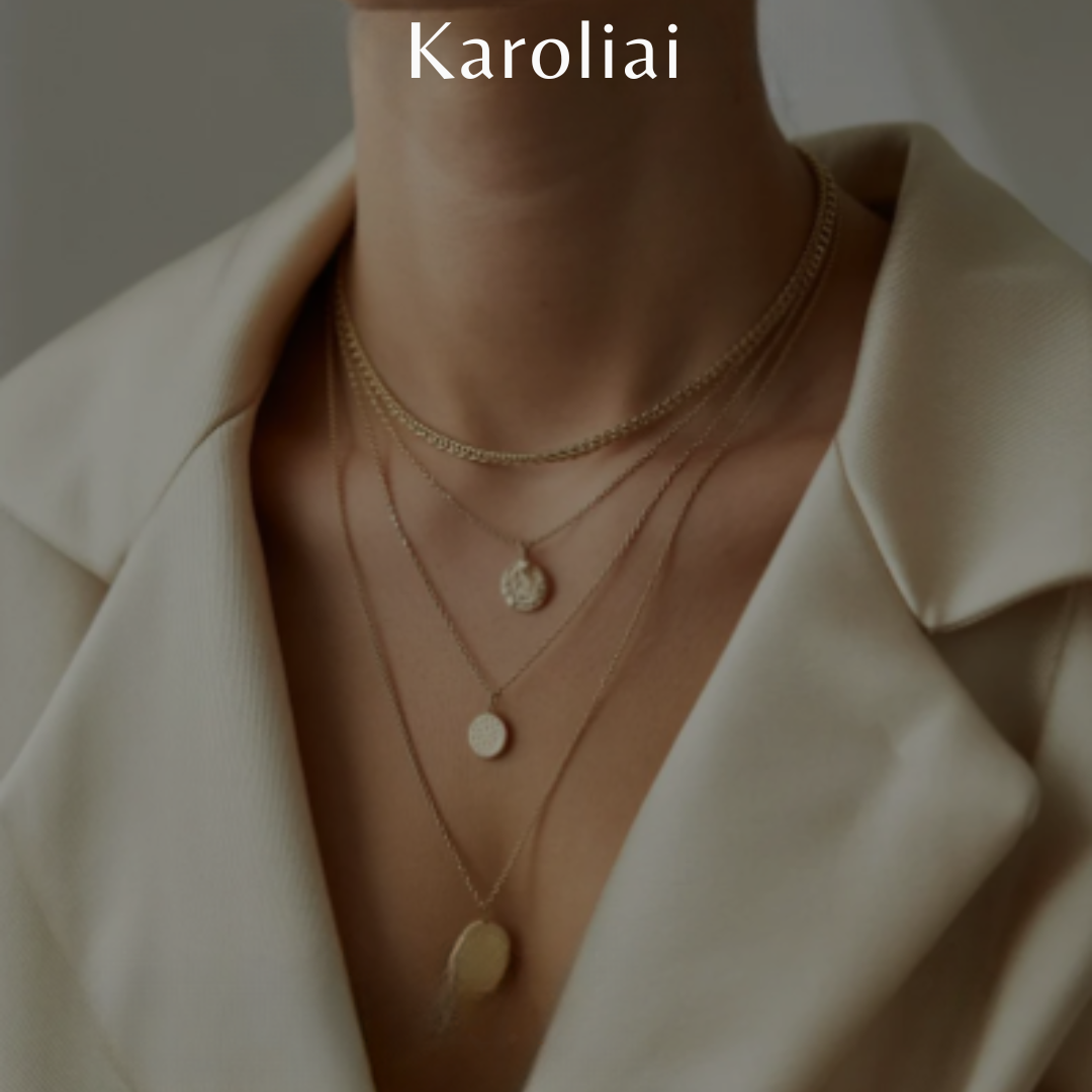 Karoliai