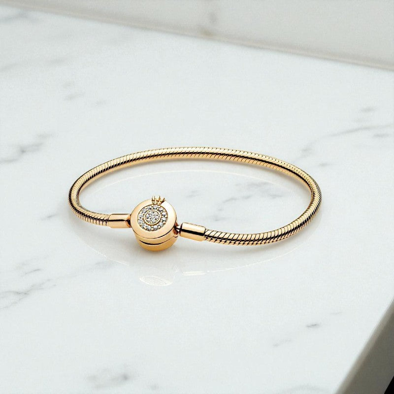 Spindinčioji Crown Snake Chain Apyrankė – Laiko Nepavaldus Prabangos Akcentas